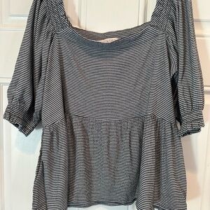 Women's Black and White Checkered Top